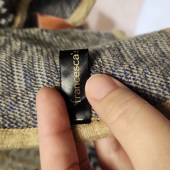 Shawl - Picture 4 of 4